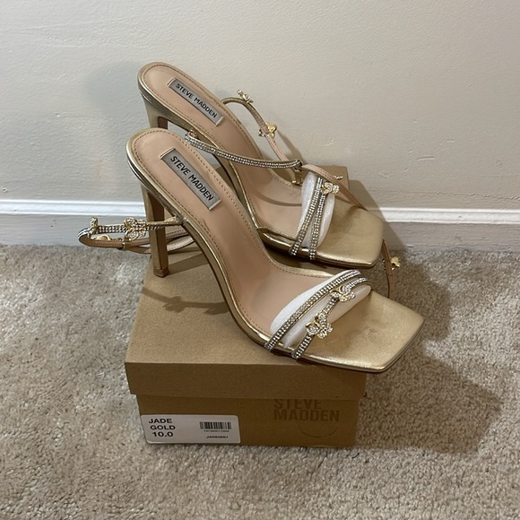 Steve Madden Rose Gold Open Toe Heels with Butterflies - Picture 5 of 6